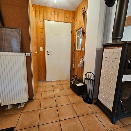 Kleines Ferienhaus Luettje Backhuus 35516 Uplengen Bagian luar foto