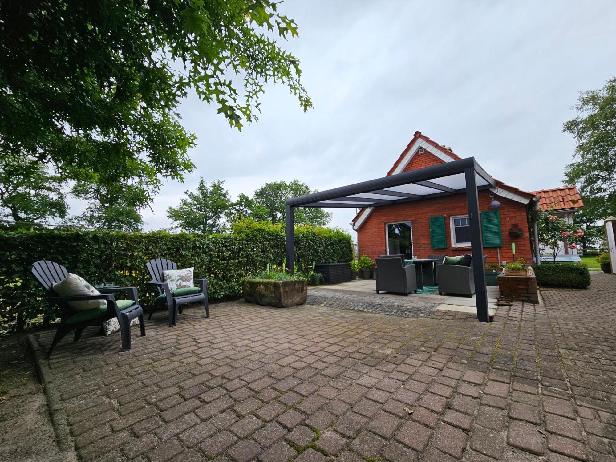 Kleines Ferienhaus Luettje Backhuus 35516 Uplengen Bagian luar foto